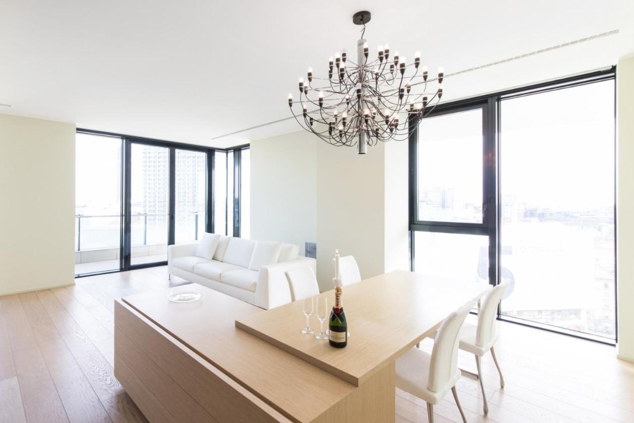 Stylish Elegant Suite In Torre Solaria With Exclusive Milan'S View Kültér fotó